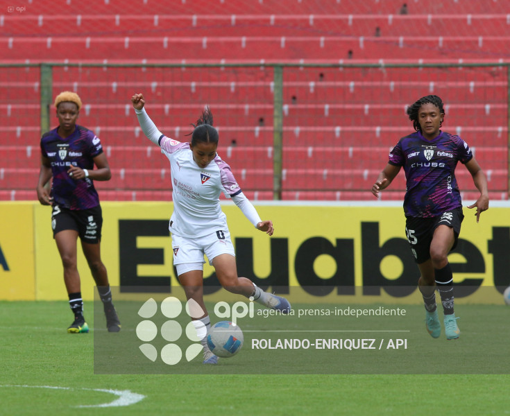 FBL SUPERLIGA FEMENINA LDU QUITO VS IDV