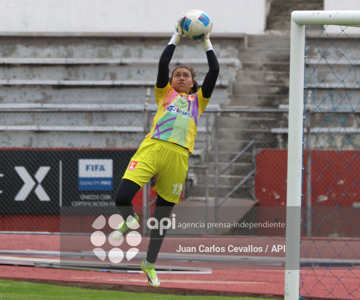 FBL-SUPERLIGA-DEPORTIVO IBARRA-CARNERAS UPS