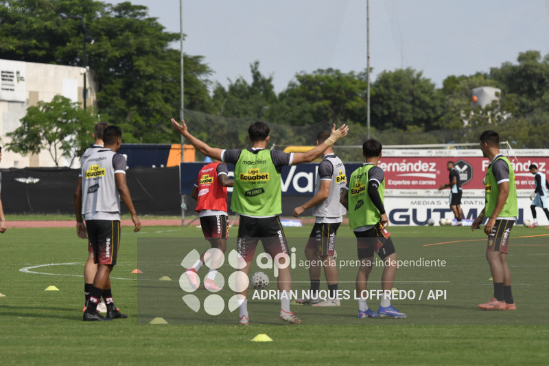 FBL LIGAPRO ECUABET GUAYAQUIL CITY VS DEPORTIVO CUENCA