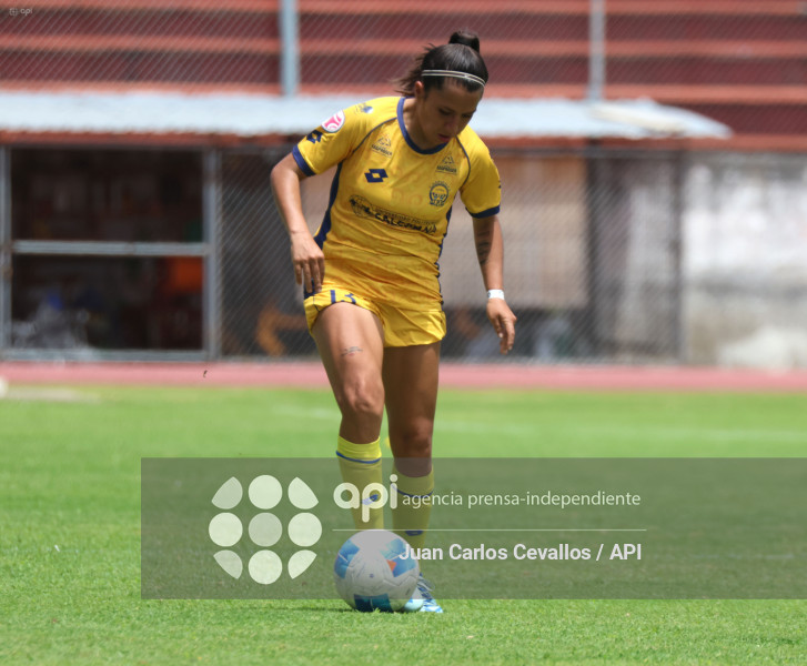 FBL-SUPERLIGA-DEPORTIVO IBARRA-CARNERAS UPS