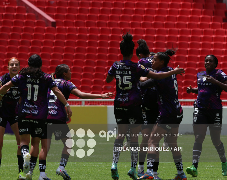 FBL SUPERLIGA FEMENINA LDU QUITO VS IDV
