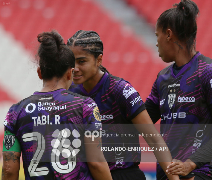 FBL SUPERLIGA FEMENINA LDU QUITO VS IDV