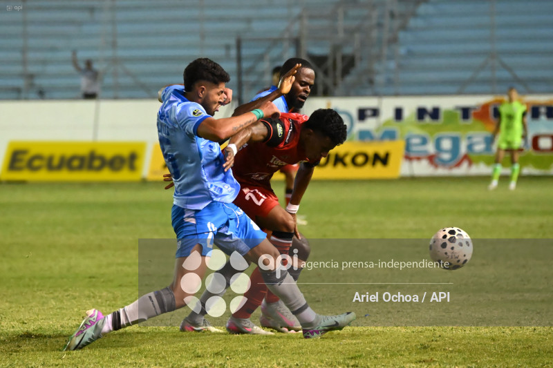 FBL-LIGA ECUABET-MANTA-MACARA