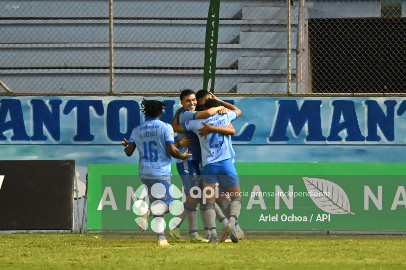FBL-LIGA ECUABET-MANTA-MACARA