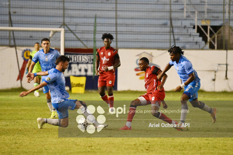 FBL-LIGA ECUABET-MANTA-MACARA