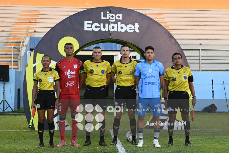 FBL-LIGA ECUABET-MANTA-MACARA