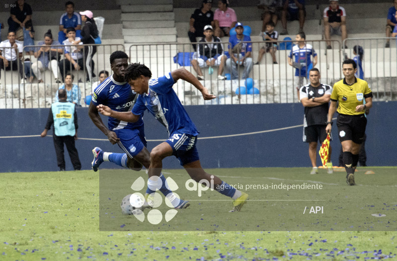 EMELEC VS LIBERTAD