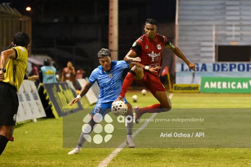 FBL-LIGA ECUABET-MANTA-MACARA