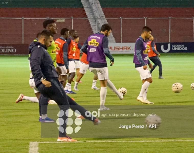 FBL LIGAECUABET-MUSHUC RUNA-LIGA