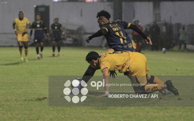 FBL COPA ECUADOR BANOS CIUDAD DE FUEGO VS DELFIN