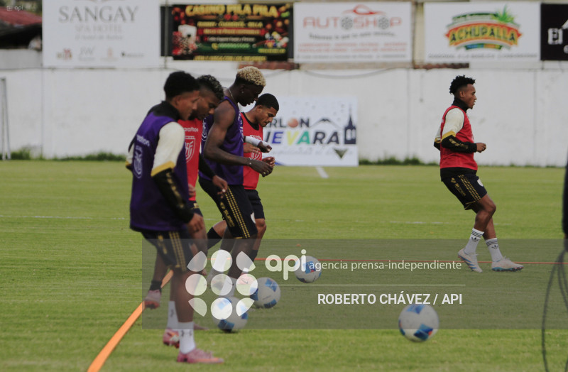 FBL COPA ECUADOR BANOS CIUDAD DE FUEGO VS DELFIN