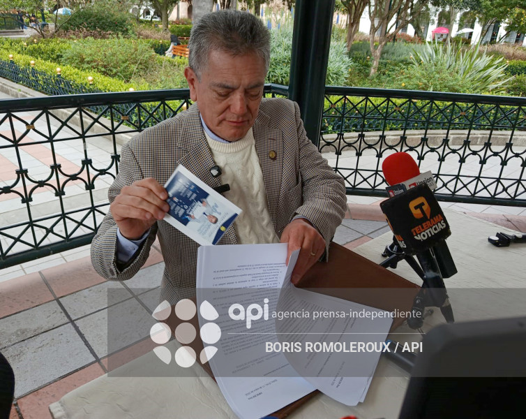 CUENCA-ASAMBLEISTA GERARDO MACHADO
