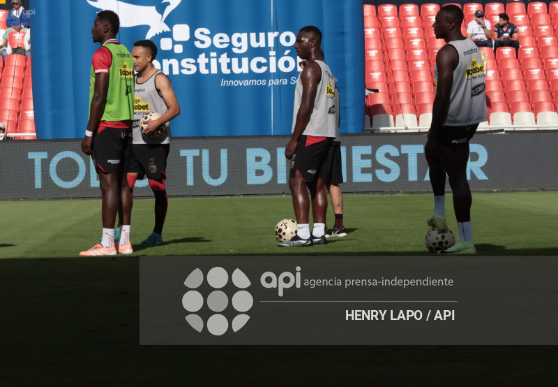 FBL LIGAECUABET LIGA Q VS TECNICO