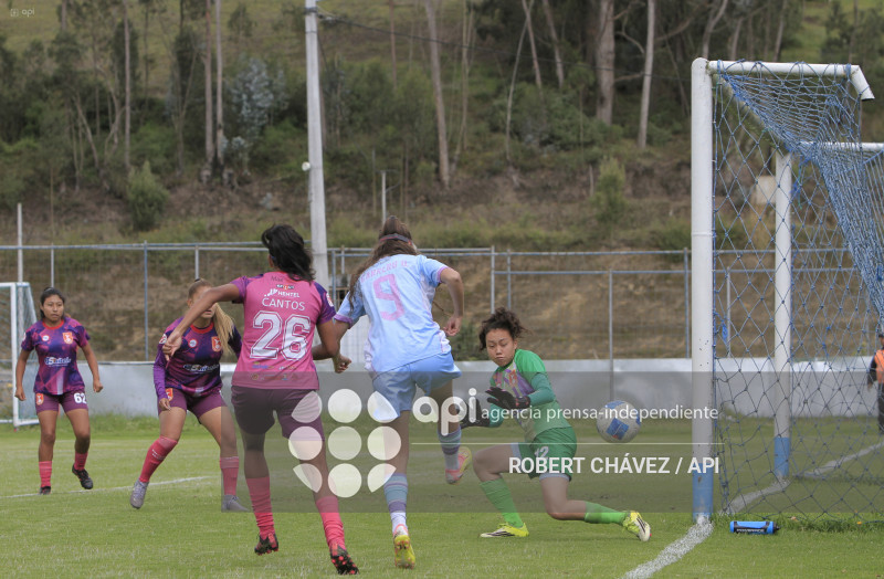 FBL SUPERLIGA FEMENINA MACARA VS DEPORTIVO IBARRA