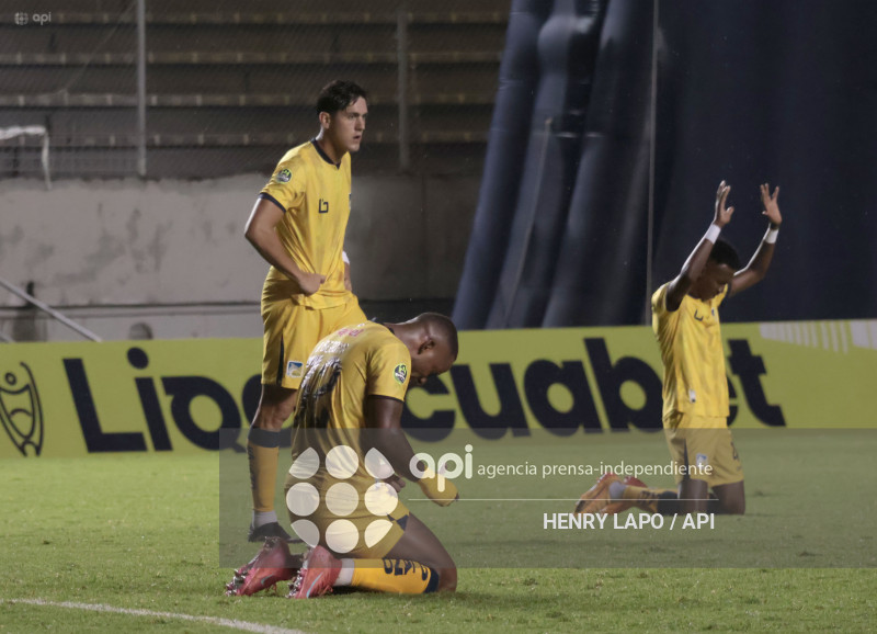 FBL LIGAECUABET CATOLICA VS DELFIN
