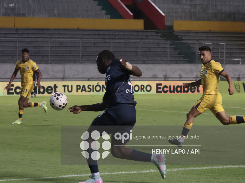FBL LIGAECUABET CATOLICA VS DELFIN