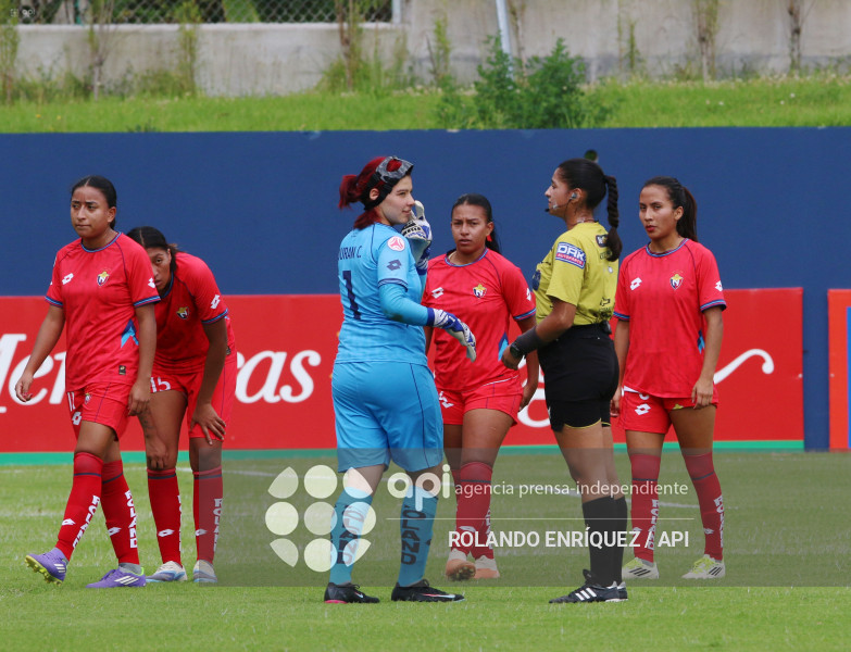 FBL SUPERLIGA FEMENINA DRAGONAS IDV VS EL NACIONAL