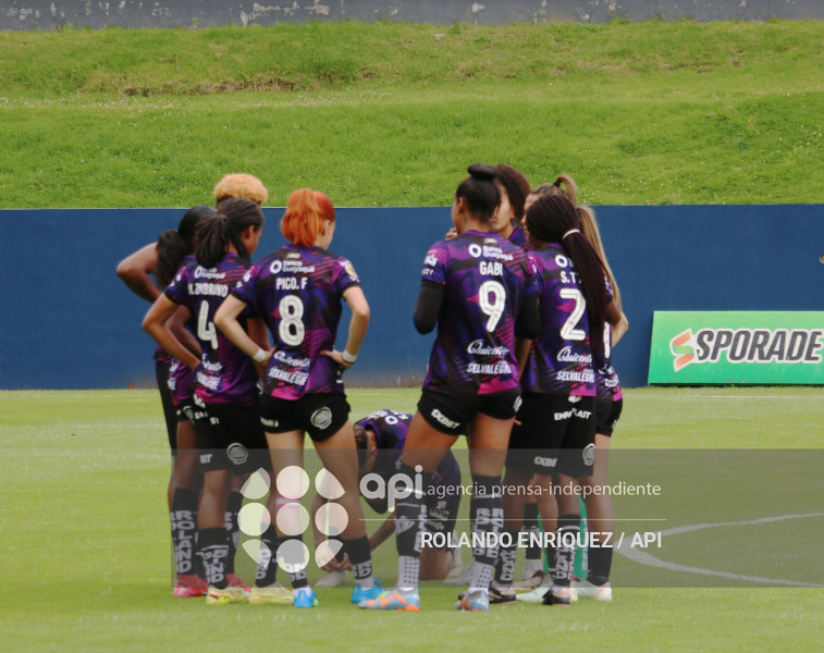 FBL SUPERLIGA FEMENINA DRAGONAS IDV VS EL NACIONAL