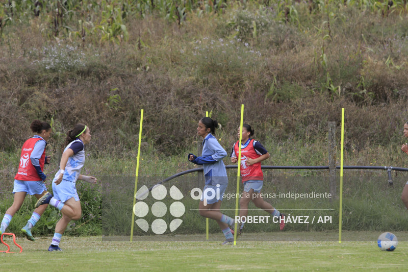 FBL SUPERLIGA FEMENINA MACARA VS DEPORTIVO IBARRA
