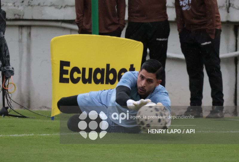 FBL LIGAECUABET CATOLICA VS DELFIN
