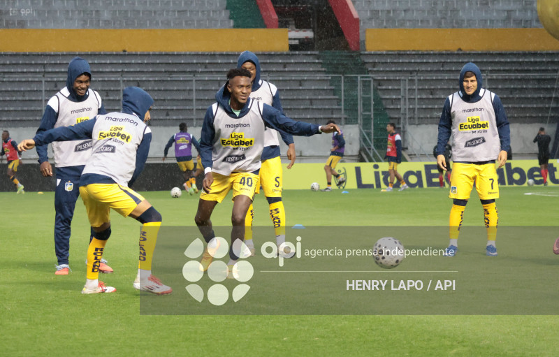 FBL LIGAECUABET CATOLICA VS DELFIN