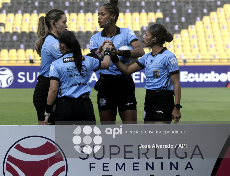 SPO-SUPERLIGAFEMENINA-BARCELONA-LDUQUITO