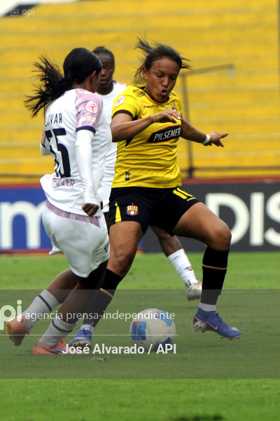 SPO-SUPERLIGAFEMENINA-BARCELONA-LDUQUITO