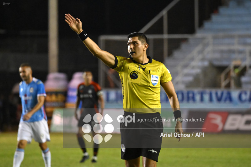 FBL-LIGA ECUABET-MANTA-EMELEC
