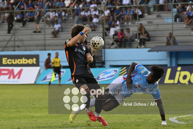 FBL-LIGA ECUABET-MANTA-EMELEC