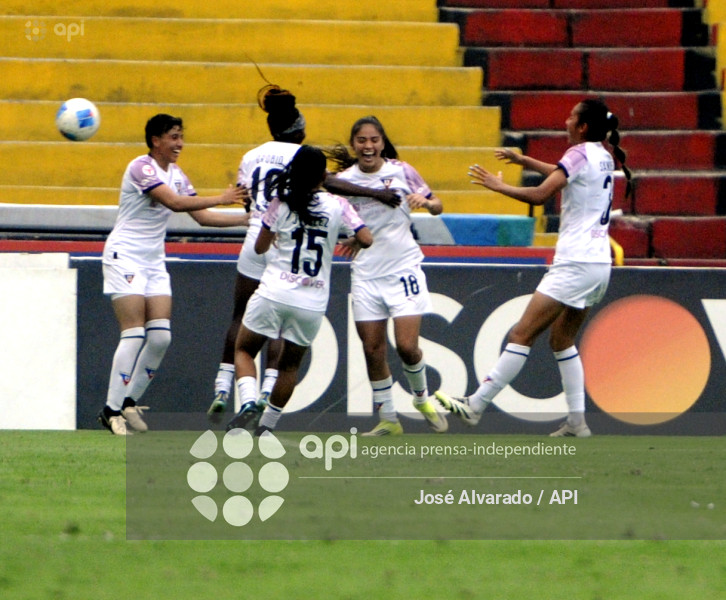 SPO-SUPERLIGAFEMENINA-BARCELONA-LDUQUITO