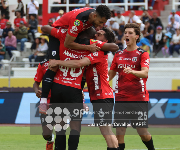 FBL-LIGAECUABET-LEONES FC-MUSHUC RUNA