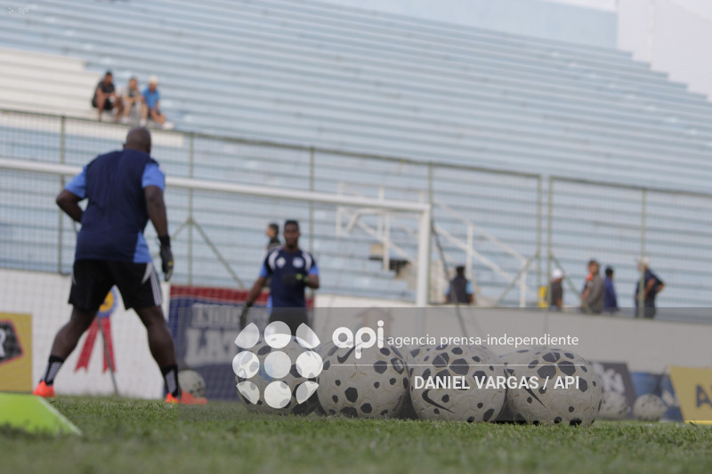 FBL-LIGA ECUABET-MANTA-EMELEC