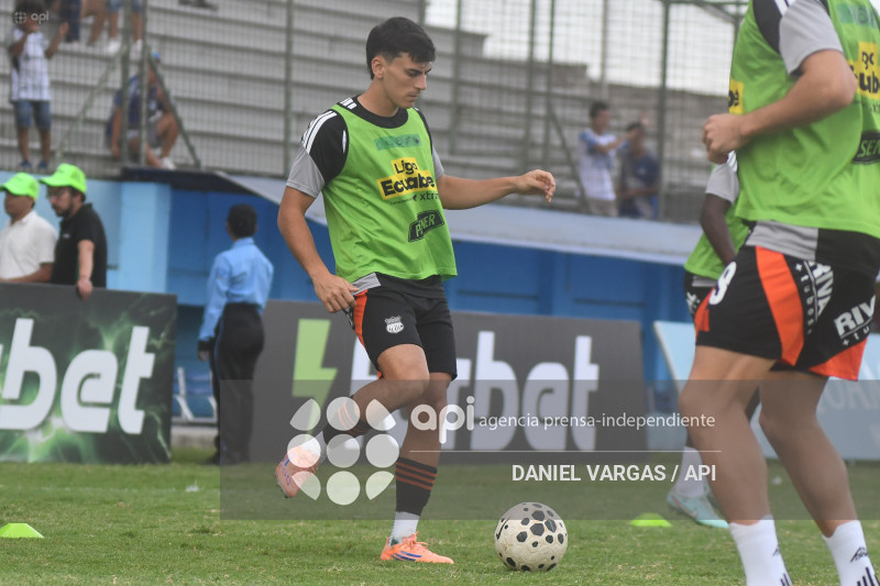 FBL-LIGA ECUABET-MANTA-EMELEC