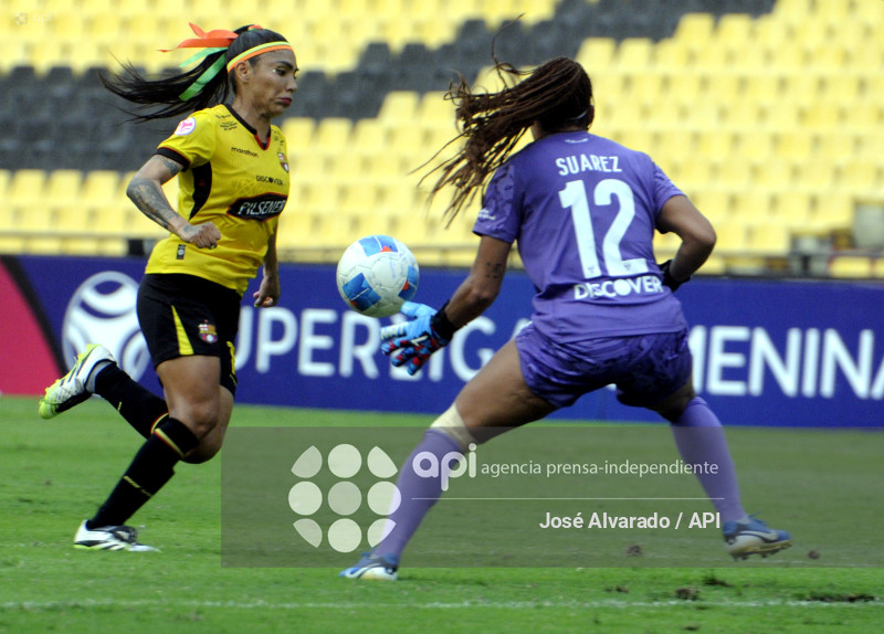 SPO-SUPERLIGAFEMENINA-BARCELONA-LDUQUITO