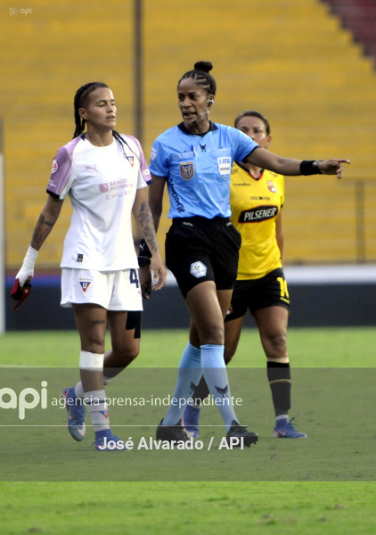 SPO-SUPERLIGAFEMENINA-BARCELONA-LDUQUITO