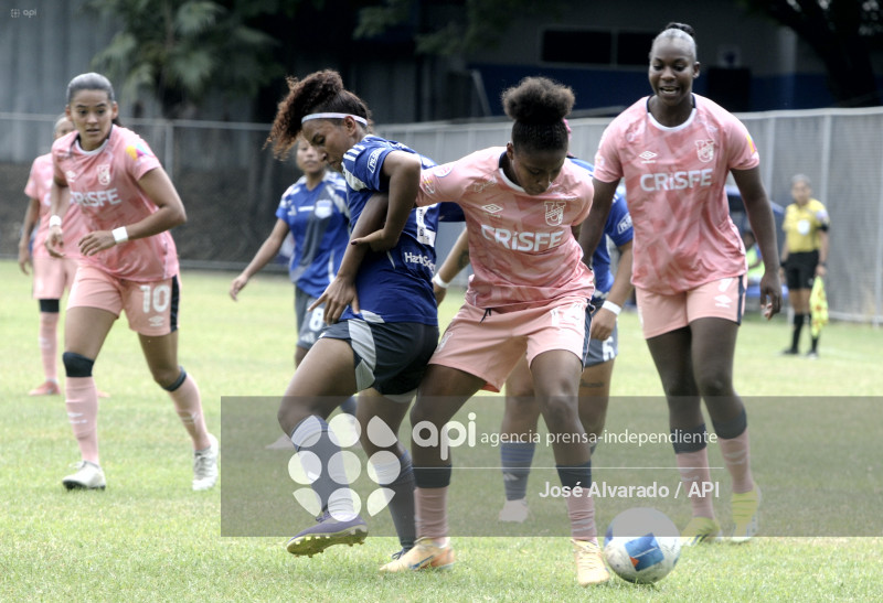 SPO-SUPERLIGAFEMENINA-EMELEC-UCATOLICA