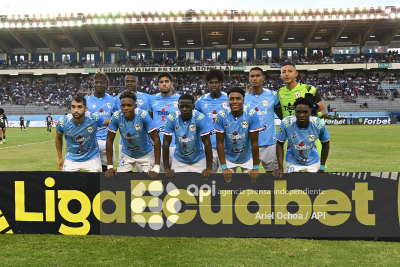 FBL-LIGA ECUABET-MANTA-EMELEC