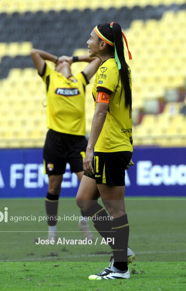 SPO-SUPERLIGAFEMENINA-BARCELONA-LDUQUITO