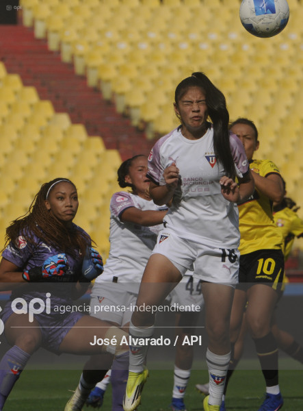 SPO-SUPERLIGAFEMENINA-BARCELONA-LDUQUITO