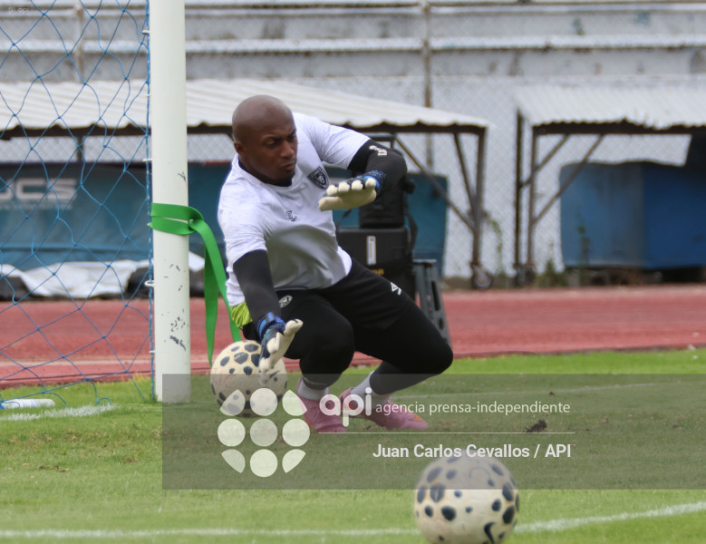 FBL-LIGAECUABET-LEONES FC-MUSHUC RUNA