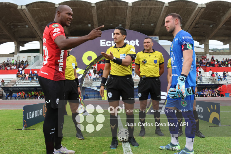 FBL-LIGAECUABET-LEONES FC-MUSHUC RUNA