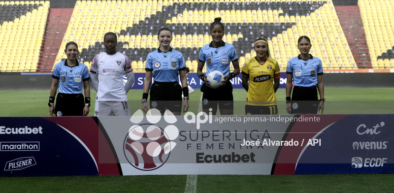 SPO-SUPERLIGAFEMENINA-BARCELONA-LDUQUITO