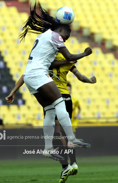 SPO-SUPERLIGAFEMENINA-BARCELONA-LDUQUITO