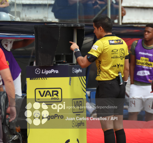 FBL-LIGAECUABET-LEONES FC-MUSHUC RUNA
