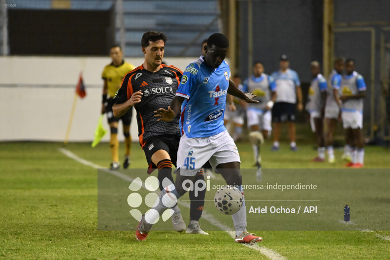 FBL-LIGA ECUABET-MANTA-EMELEC