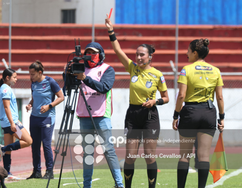 FBL-SUPERLIGA-DEPORTIVO IBARRA-CATOLICA