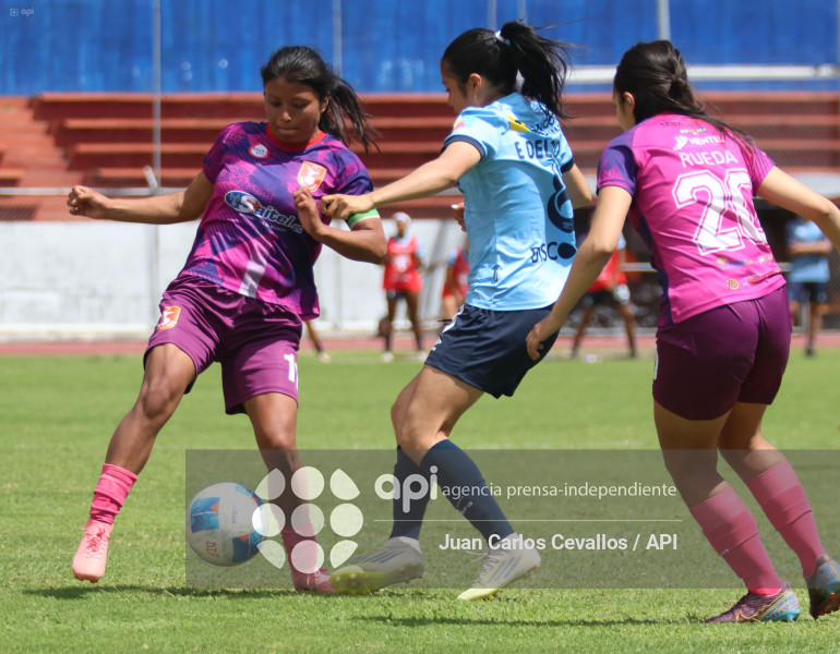 FBL-SUPERLIGA-DEPORTIVO IBARRA-CATOLICA