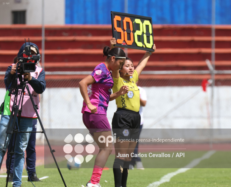 FBL-SUPERLIGA-DEPORTIVO IBARRA-CATOLICA