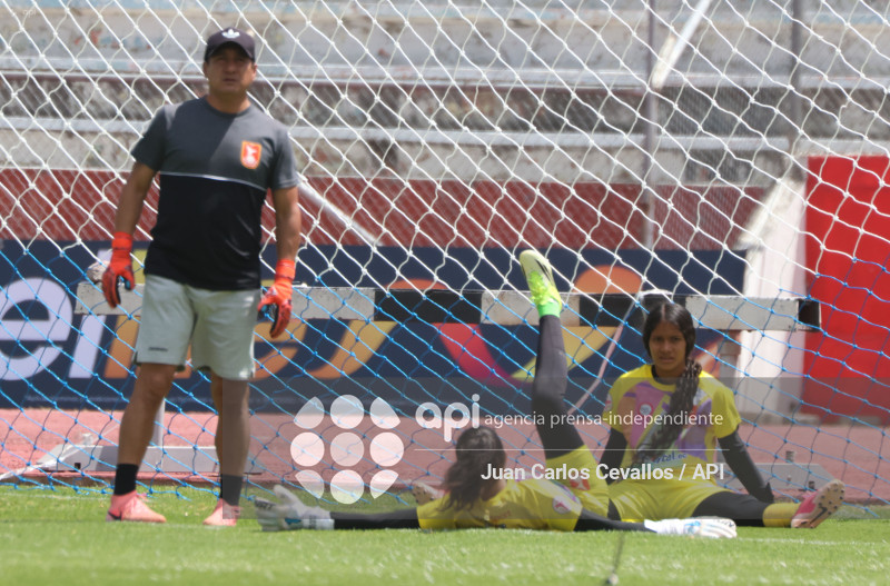 FBL-SUPERLIGA-DEPORTIVO IBARRA-CATOLICA