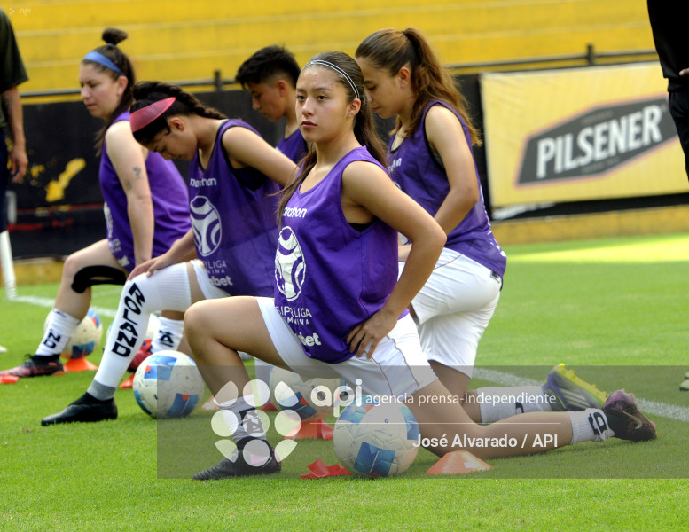 SPO-SUPERLIGAFEMENINA-BARCELO-ESPUCE